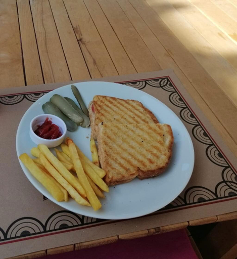 Food & Drinks 3, Ergüven Motel, Marmara