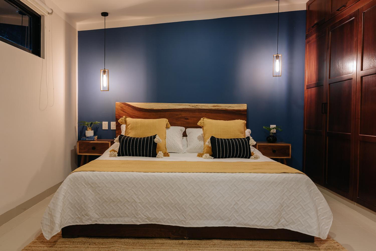Guestroom, Mare Lindo Studios, Progreso