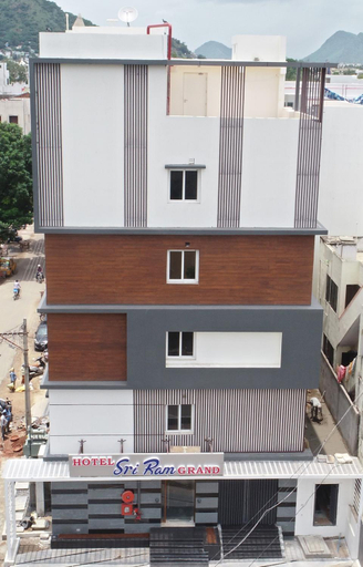 Exterior & Views 2, Hotel Sri Ram Grand, Krishna