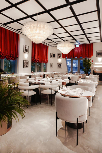 Food & Drinks 5, Lusso Hometels J One Business Bay , Dubai