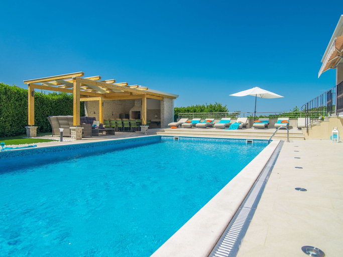 Others 4, Modern Villa in Rovinj With Private Swimming Pool, Kanfanar