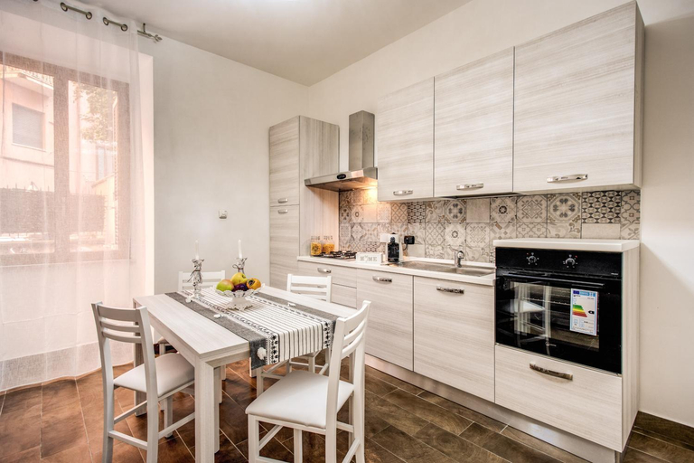 Others 5, Laura luxury apartment in the center Rome, Roma