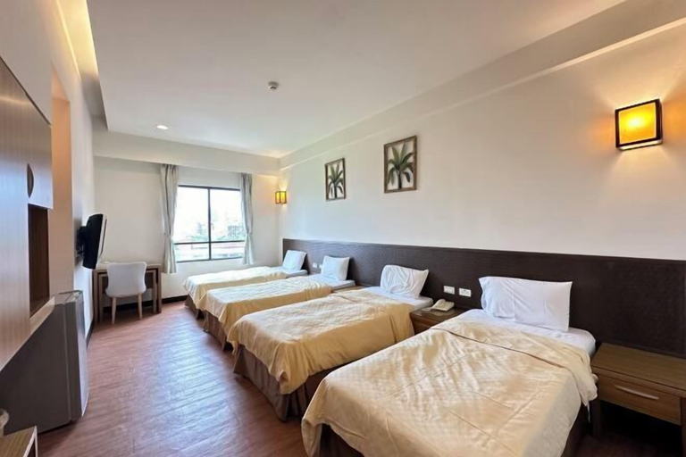 Bedroom 2, Chien Tan Overseas Youth Activity Center, Taipei City