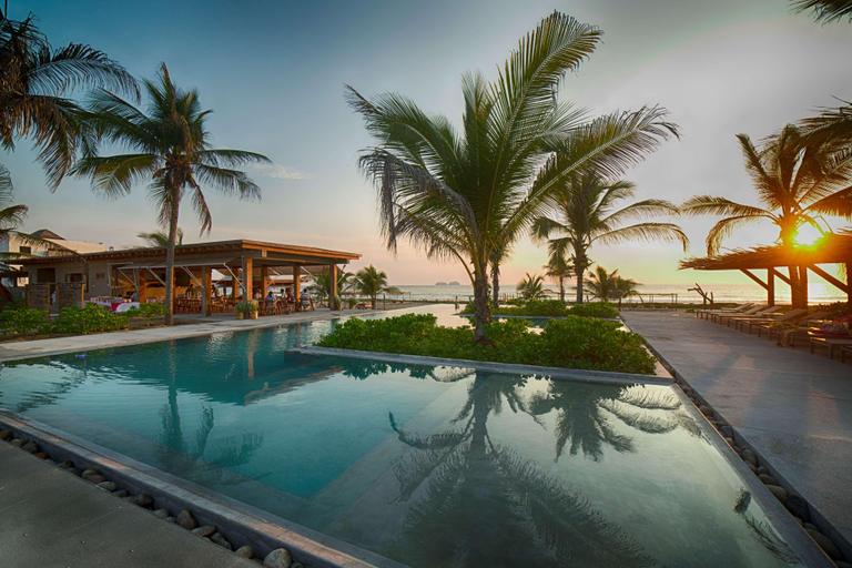 Sport & Beauty 2, Marea Beachfront Villas, José Azueta