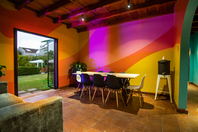Business Facilities, Yes Please! Hostal, Antigua Guatemala