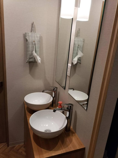Bathroom 3