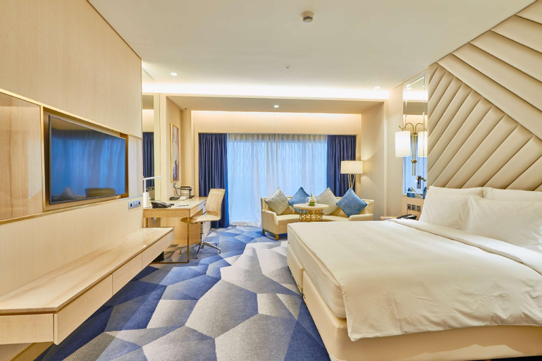 Bedroom 13