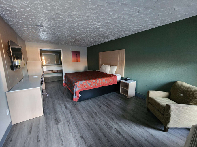 Bedroom 3, Americas Best Value Inn Longview, Gregg