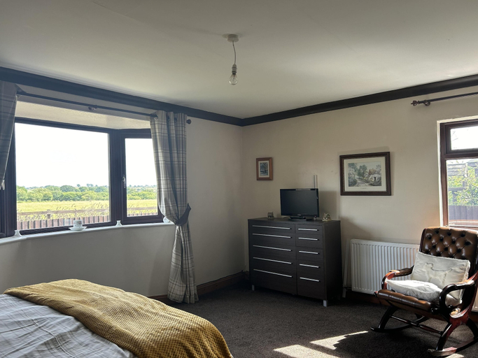 Room 4, Wonderful 4 Bedroom Cottage Sleeps 8, Cumbria