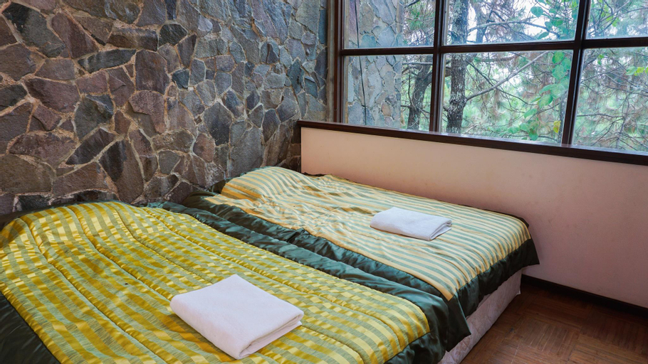 Bedroom 15