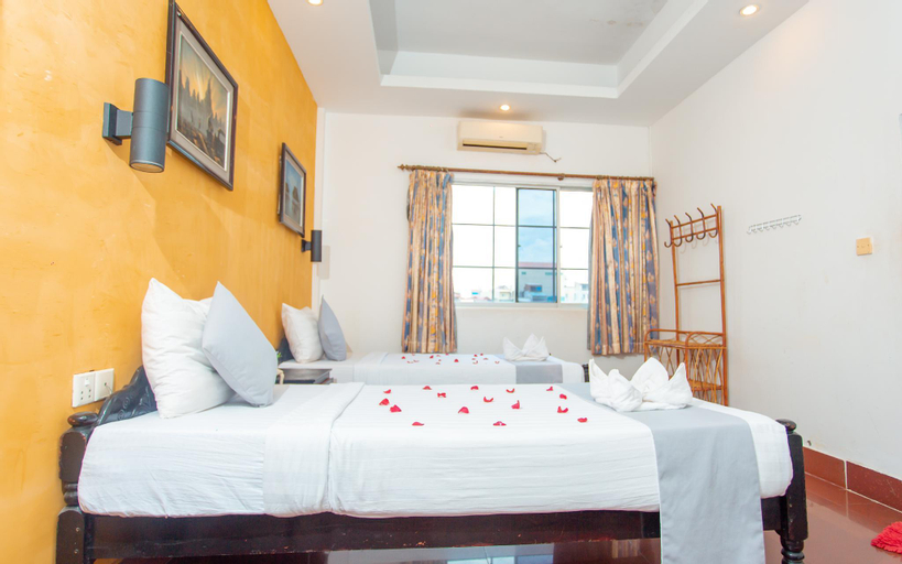 Bedroom 13