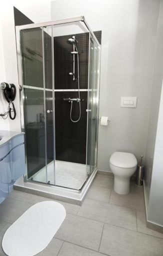 Bathroom 3, Smart Holidays Roma B&B, Rome