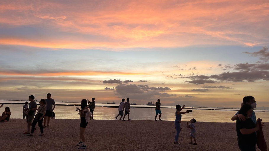 Others 5, Mall of Asia Shore 2 Condo, Pasay City