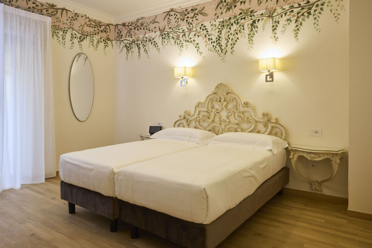 Bedroom 16