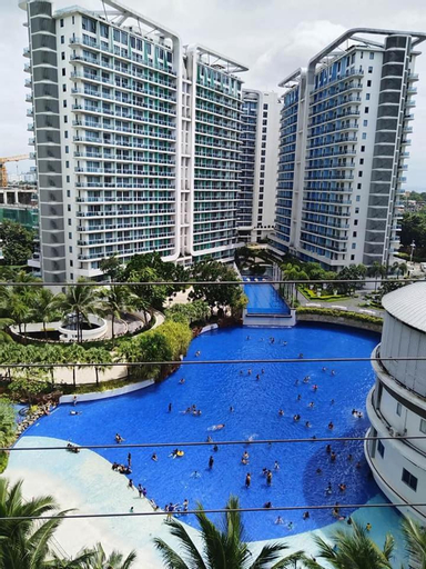 Azure Urban Residences, Parañaque