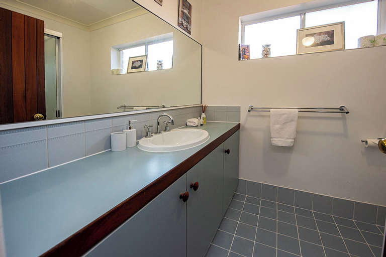 Bedroom 4, A Fairy Wren Cottage, Busselton