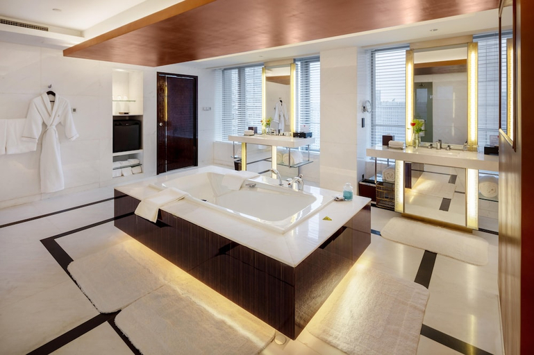 Bathroom 5, Grand Millennium Beijing, Beijing
