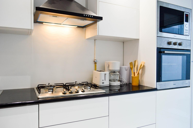 Others 5, Cosy Apartment in La Marsa - 2 bed 1 Bath, La Marsa