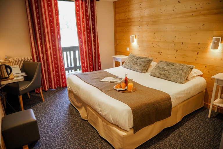 Bedroom 3, Hotel Restaurant Le Faranchin, Hautes-Alpes