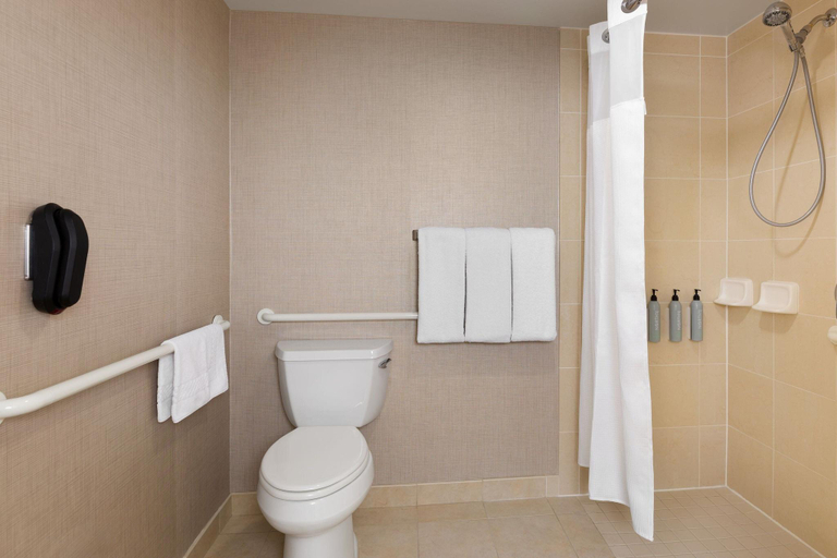 Bathroom 5, Residence Inn By Marriott Madison West/Middleton, Dane