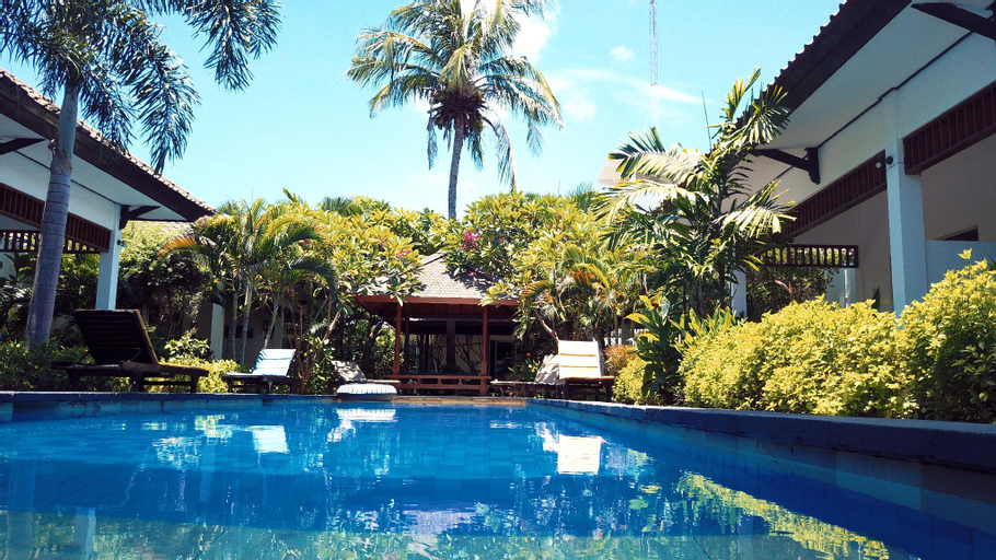 Swimming Pool 2