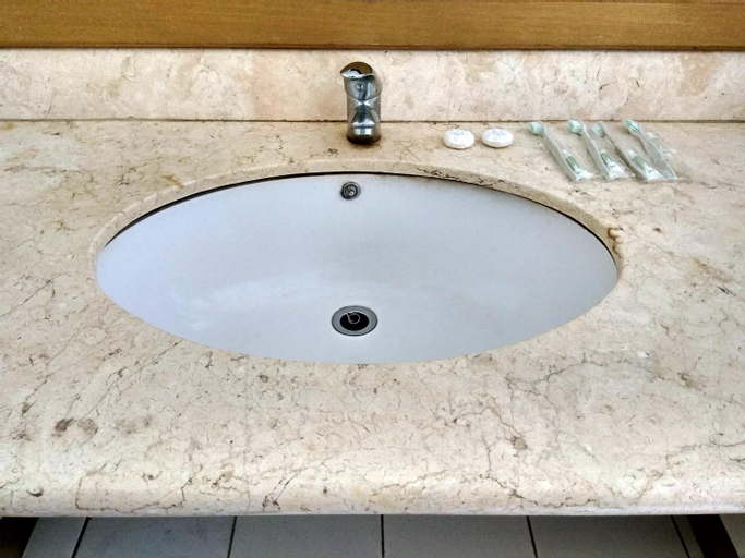 Bathroom 4