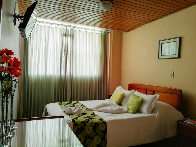 Others 3, Hotel Hisca, Duitama