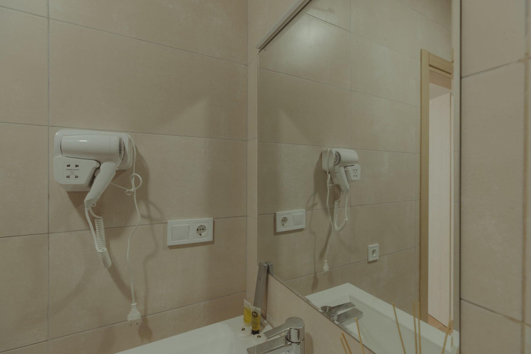 Bathroom 4, White Sails Residential Hotel, Batumi
