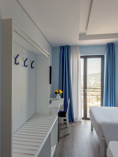 Bedroom 4, Cristina Hotel, Napoli