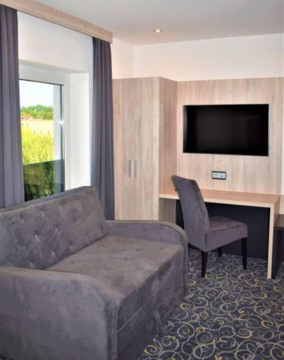 Others 4, Hotel Business Bay das ehemalige Staycation Hotel, Böblingen