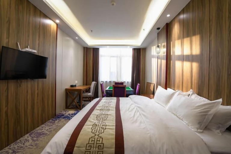 Bedroom 1, Xinji Holiday Hotel, Nanchang
