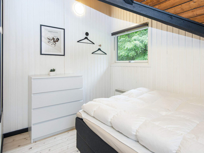 Room 3, 5 Person Holiday Home in Toftlund, Tønder