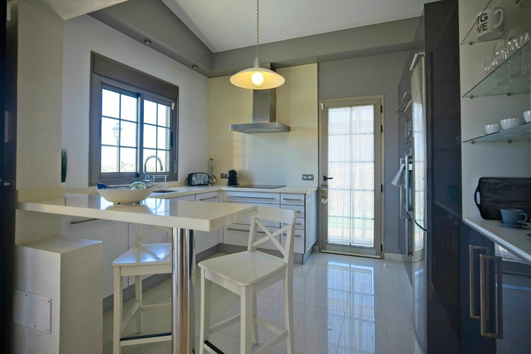 Kitchen 3, BlUE LAGOON, Las Palmas