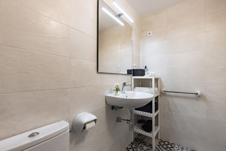 Bathroom 4, Unik Vacation Sant Joan, Tarragona