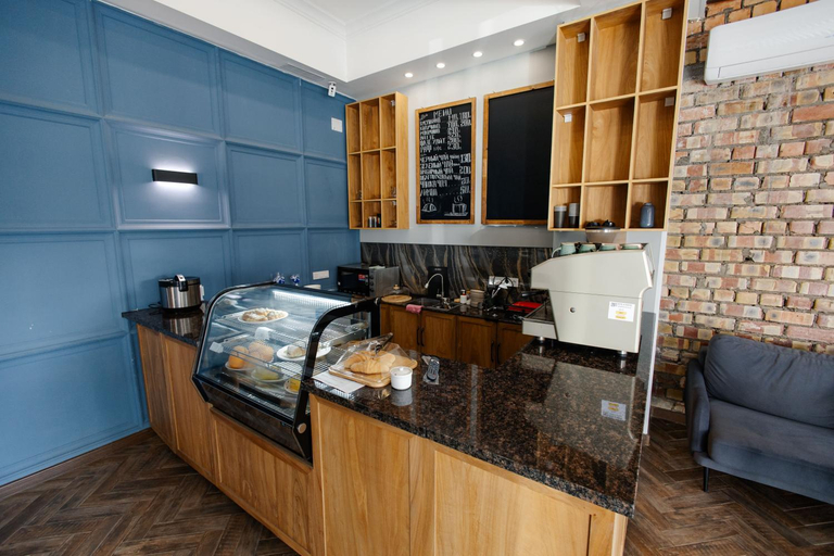 Food & Drinks 3, Hostel 281, Bishkek