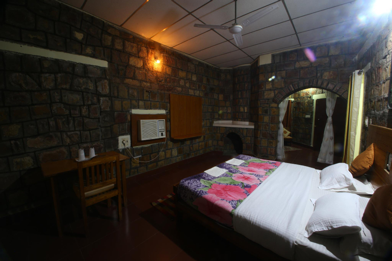 Bedroom 8