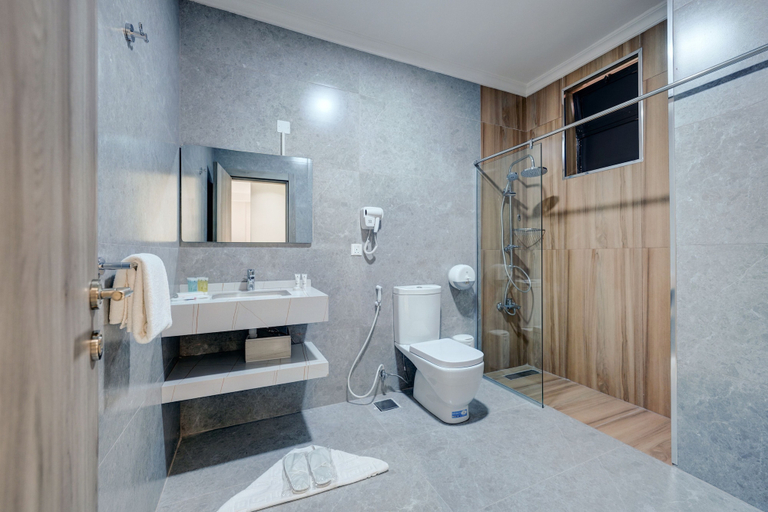 Bathroom 3, The Loft By FHM, Aqaba