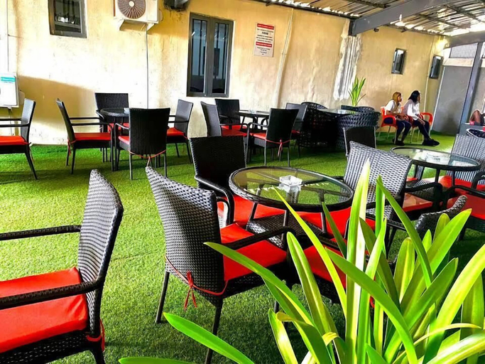Food & Drinks 5, Rove Luxury Hotel and Suites, AwkaNort