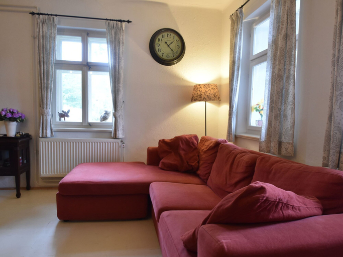 Others 5, Spacious Holiday Home in Zlata Olesnice, Jablonec nad Nisou