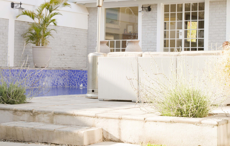 Exterior & Views 2, Ballantynes Lodge, Harare