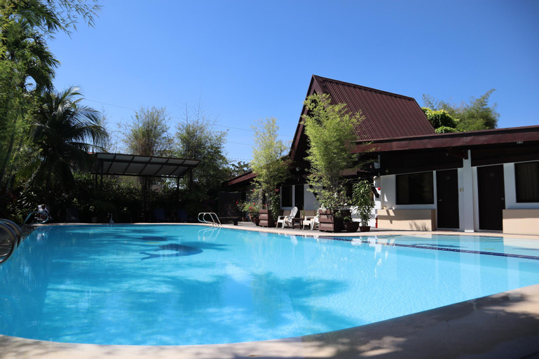 Swimming Pool 4