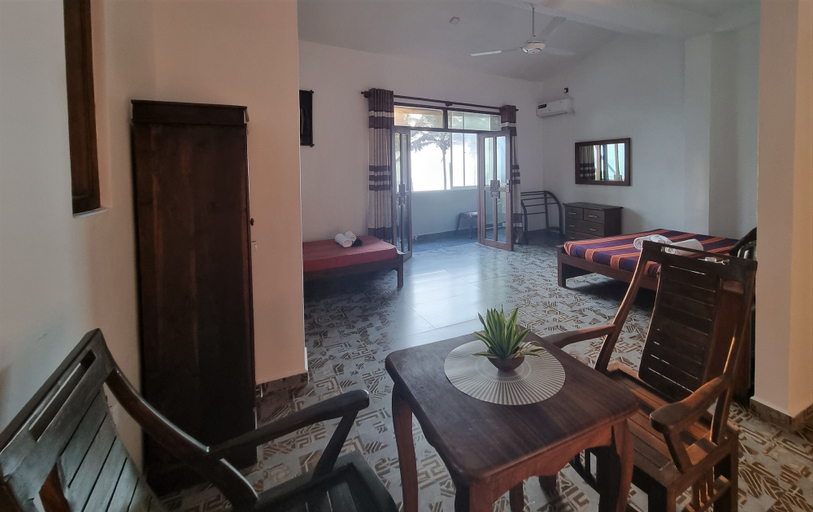 Others 5, Dhammika Beach Palace, Panadura