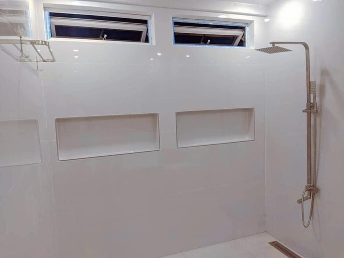 Bathroom 5, ABIZA Homestay, Matnog