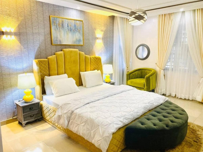 Bedroom 3, Rove Luxury Hotel and Suites, AwkaNort