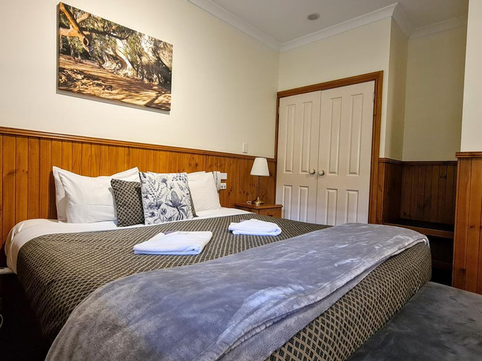 Bedroom 10