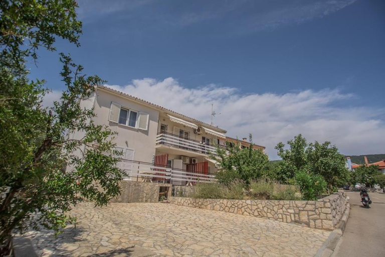 Others 2, Room in Cres with sea view, balcony, air conditioning, WiFi 4249-5, Cres