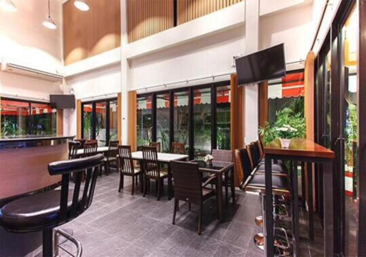 Food & Drinks 5, Bukinn Hotel, Phuket Island