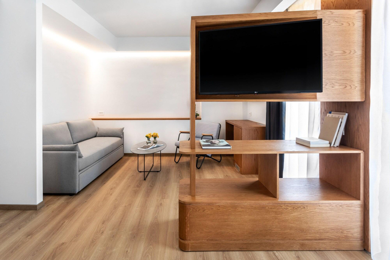 Bedroom 3, DAYS City Suites, West Greece
