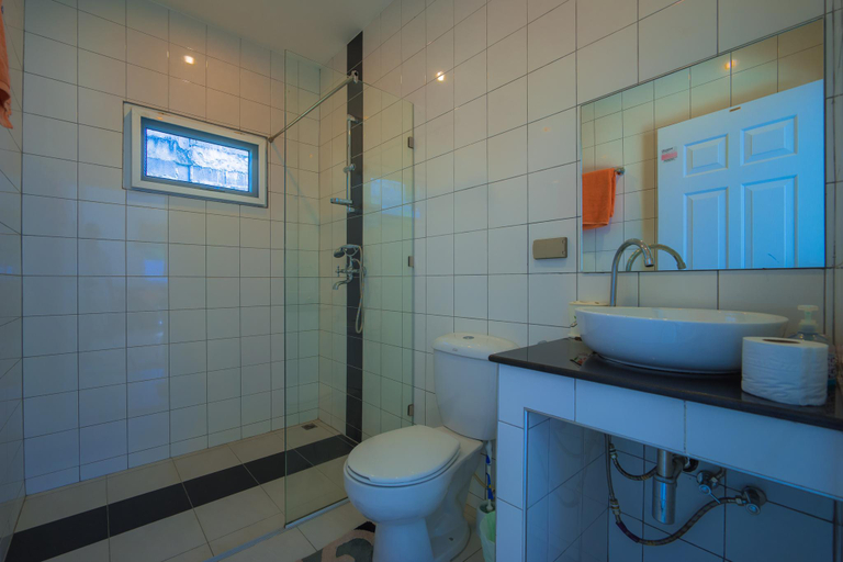 Bathroom 2, Private Star Pool Villa 2 Bedrooms, Phuket Island