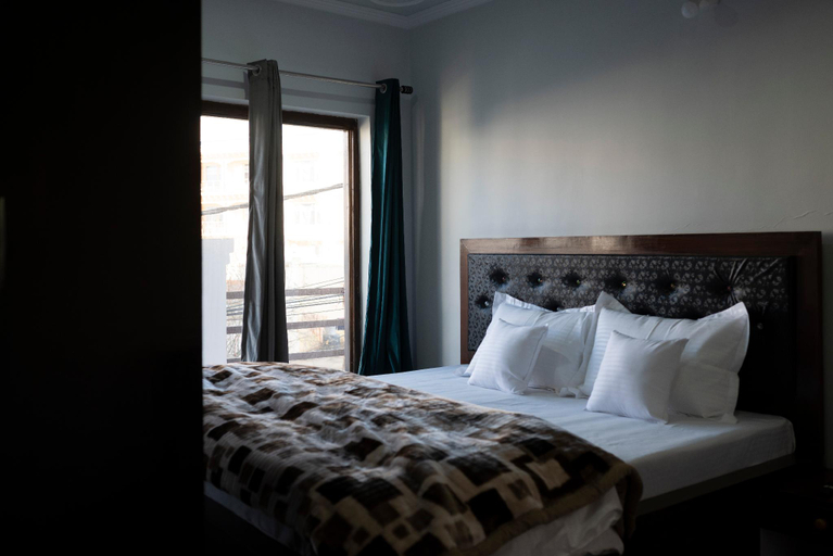 Others 5, Banaras Residency , Leh